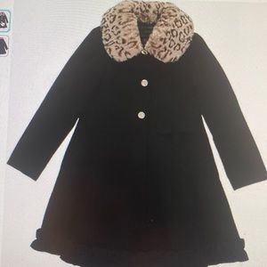 Rothschild Removable Faux Leopard Collar Coat and Ruffle Hem In Black